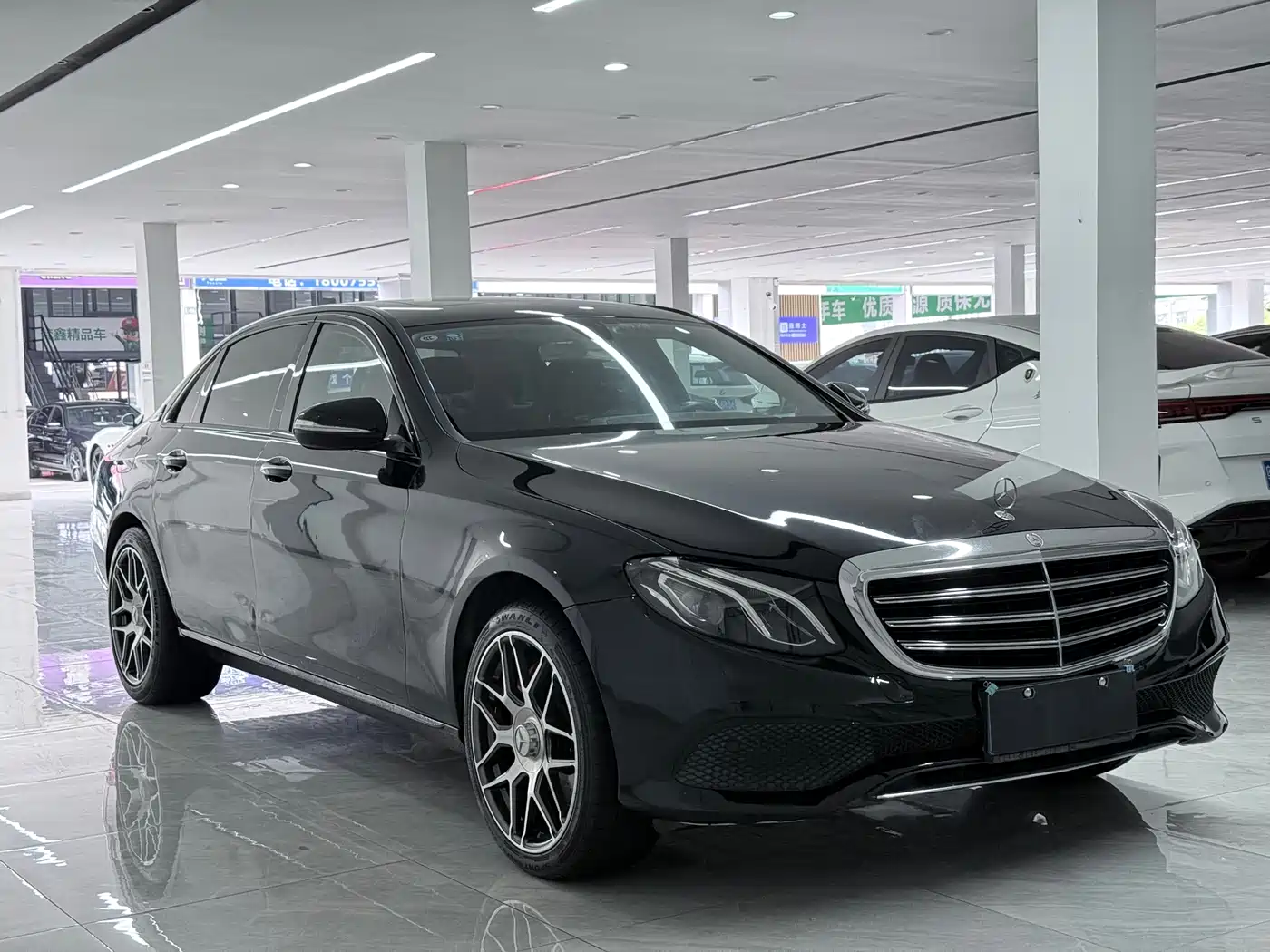 Mercedes-Benz E-Class 2018 E 200 L фото 3