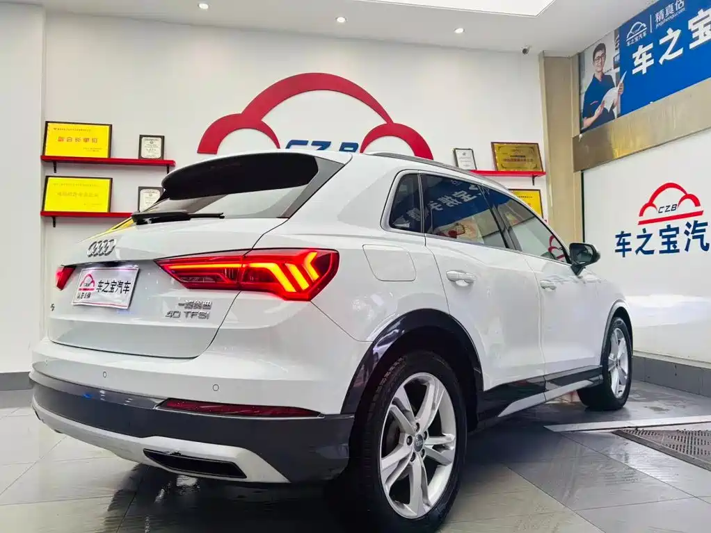 Фото 5 - Audi Q3