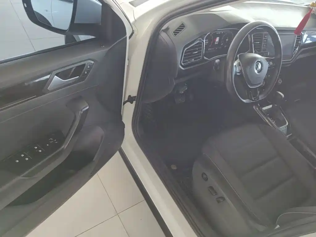 Volkswagen T-ROC 2022 2022 280TSI DSG 2WD Comfort PLUS