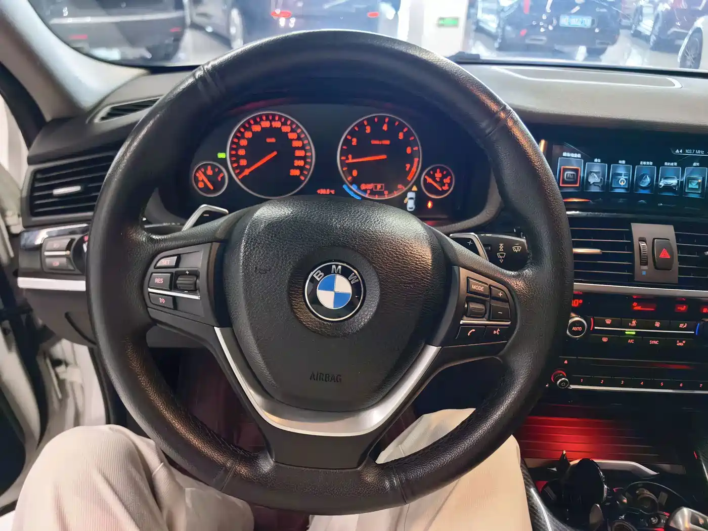 Фото 12 - BMW X4