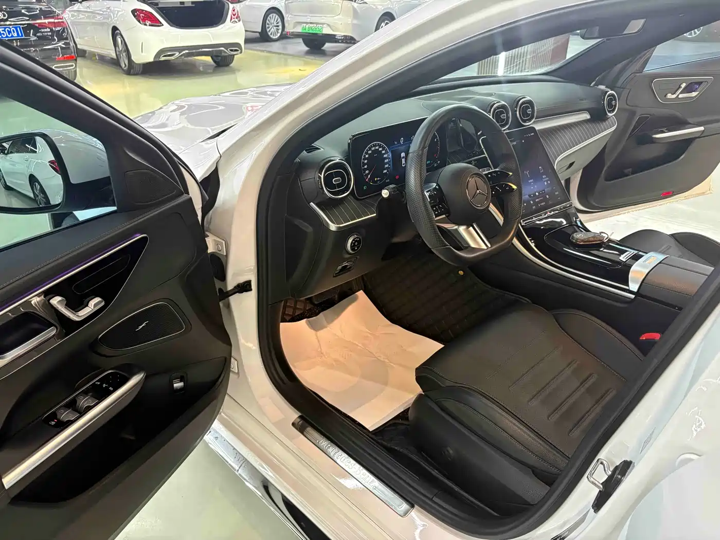 MERCEDES-BENZ C CLASS