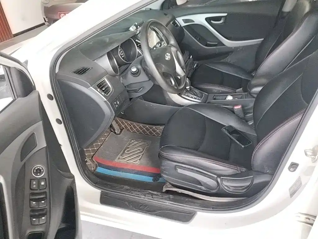 HYUNDAI LANGDONG
