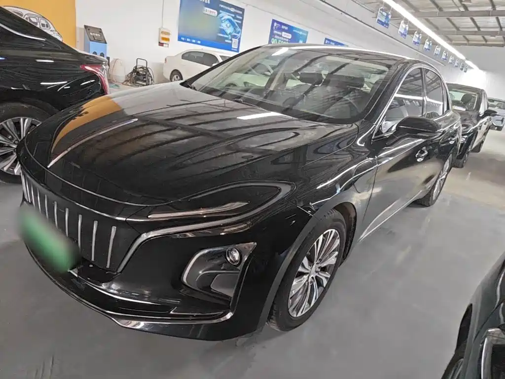 Hongqi E-QM5 2022 431km Charging Enjoyment Edition