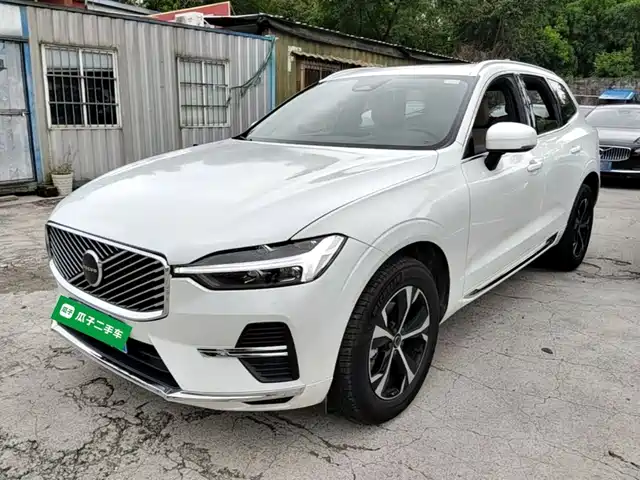 Volvo Volvo XC60 2026 Model B5 AWD Smart Elite Luxury