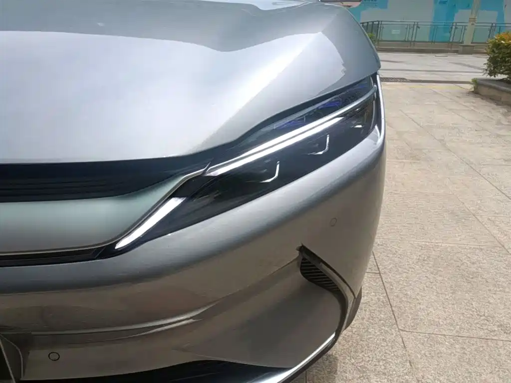 BYD Han 2021 EV Standard Range Luxury фото 24