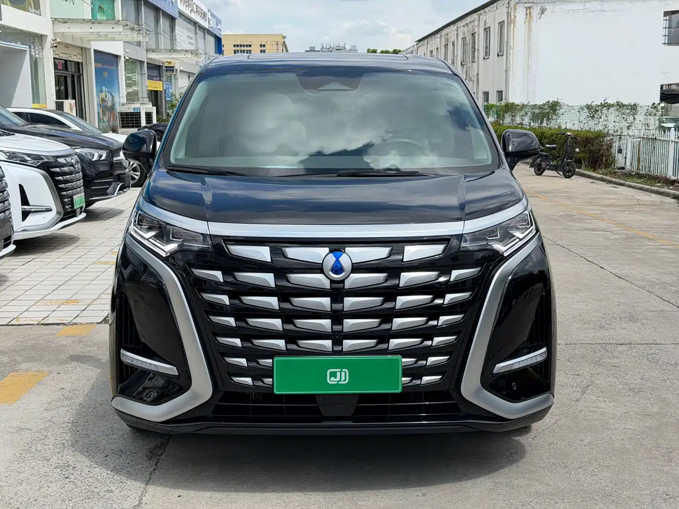 Denza D9 2022 2022 DM-i 970 All-Wheel Drive Honor Edition