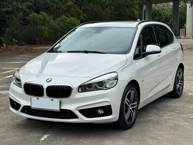 BMW 2 SERIES STATION WAGON