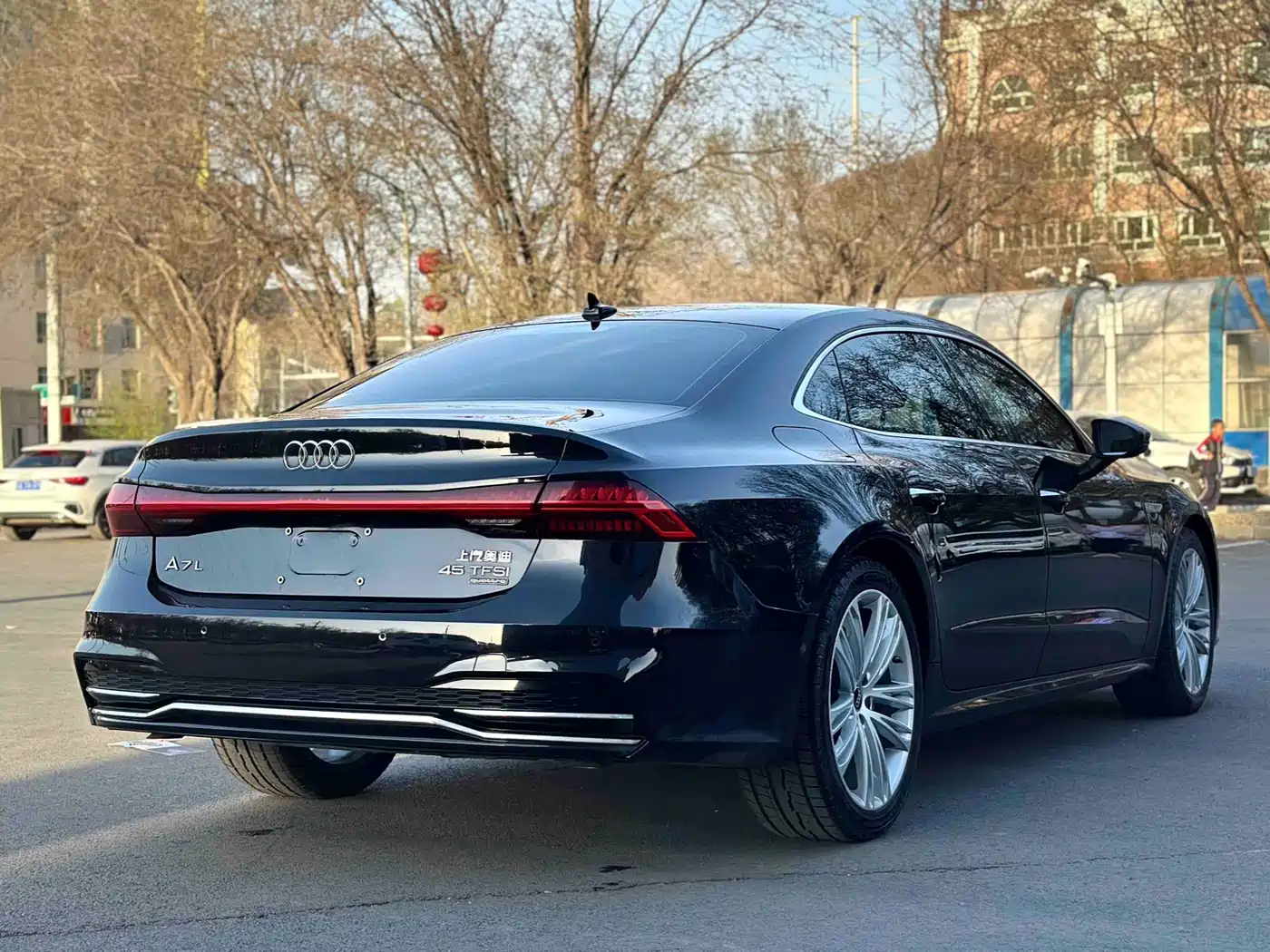 Audi A7L 2025 Model Year 45 TFSI quattro Premium фото 7