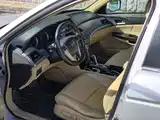 Photo 5 - Honda Accord