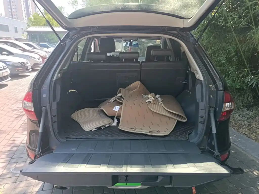 Renault Koleos (Import) 2015 2014 Facelift 2.0L 2WD Fashion Edition