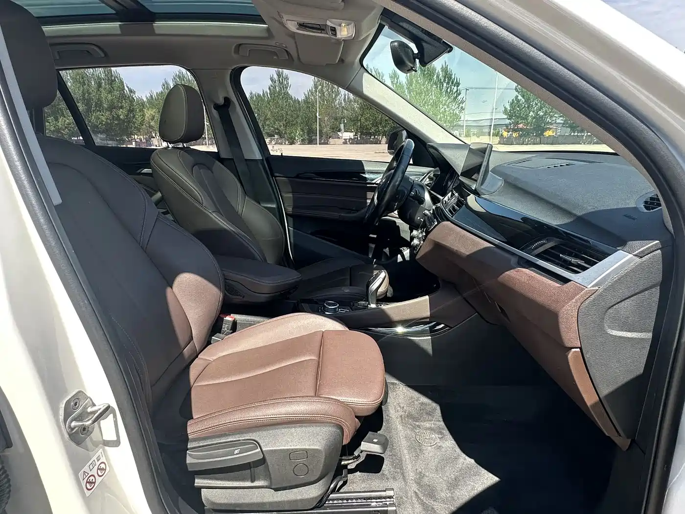 BMW X1 2022 sDrive20Li Premium фото 18