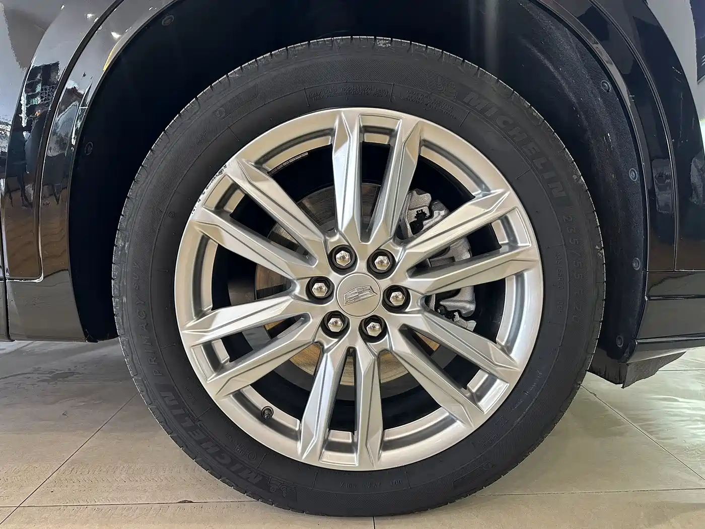 Cadillac XT6 2022 2.0T 7-Seater 4WD Luxury Edition фото 24