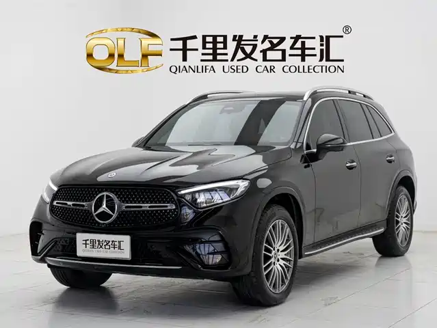 MERCEDES-BENZ GLC