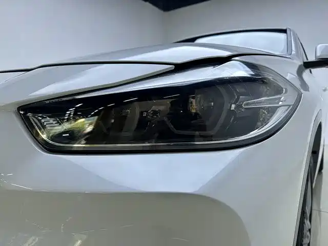 BMW X2 2020 2021 sDrive25i Leading M Off-Road Package