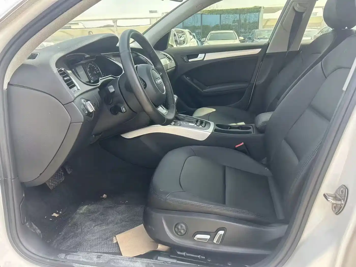 Audi A4L 2013 35 TFSI Automatic Standard фото 6