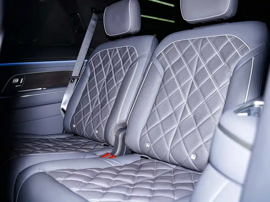NIO ES8 2026 2025 Model 6-Seat Executive Luxury Edition