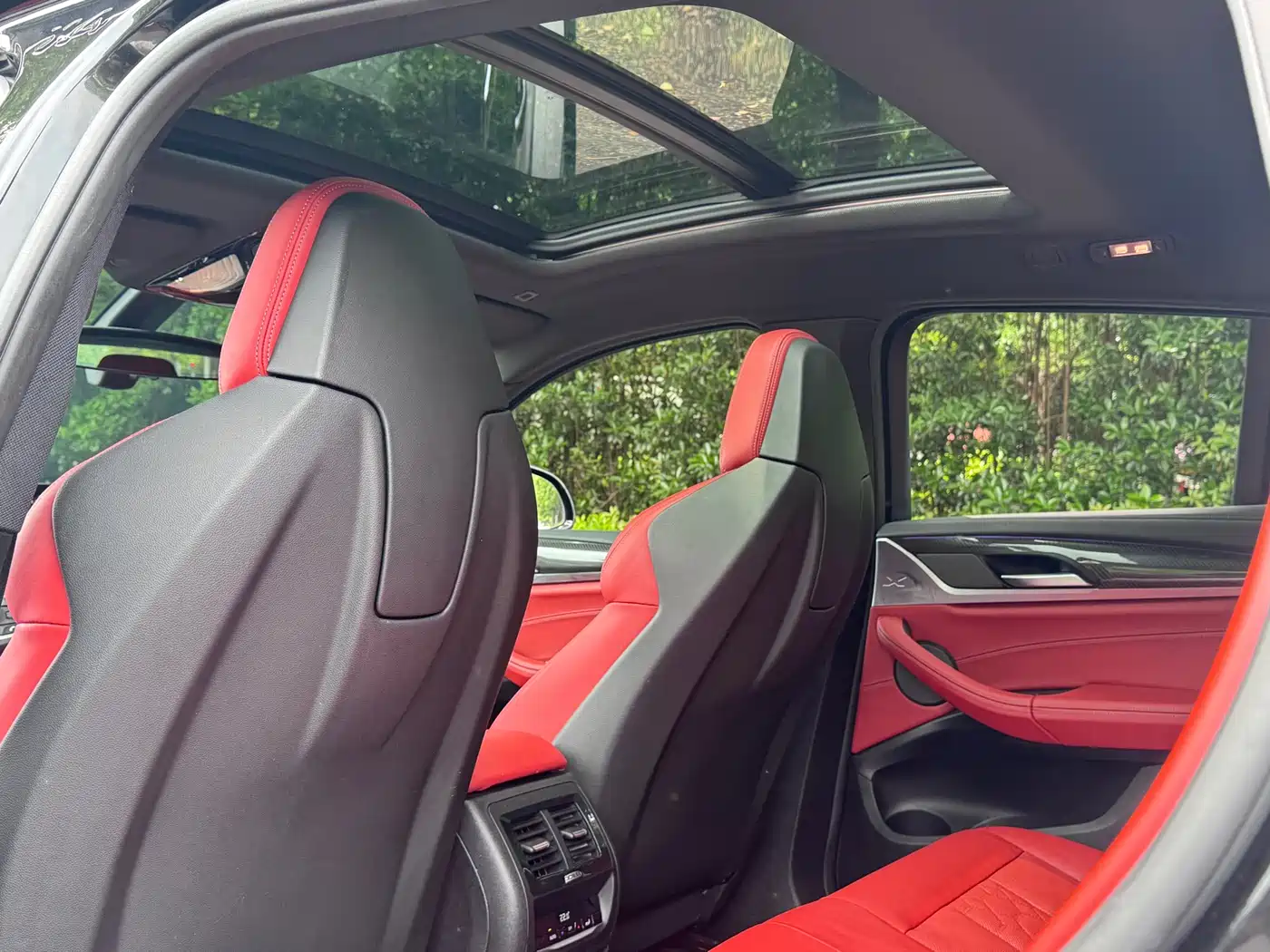 BMW X4 M 2019 X4 M Competition фото 17