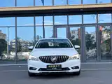 صورة 2 - Buick Verano