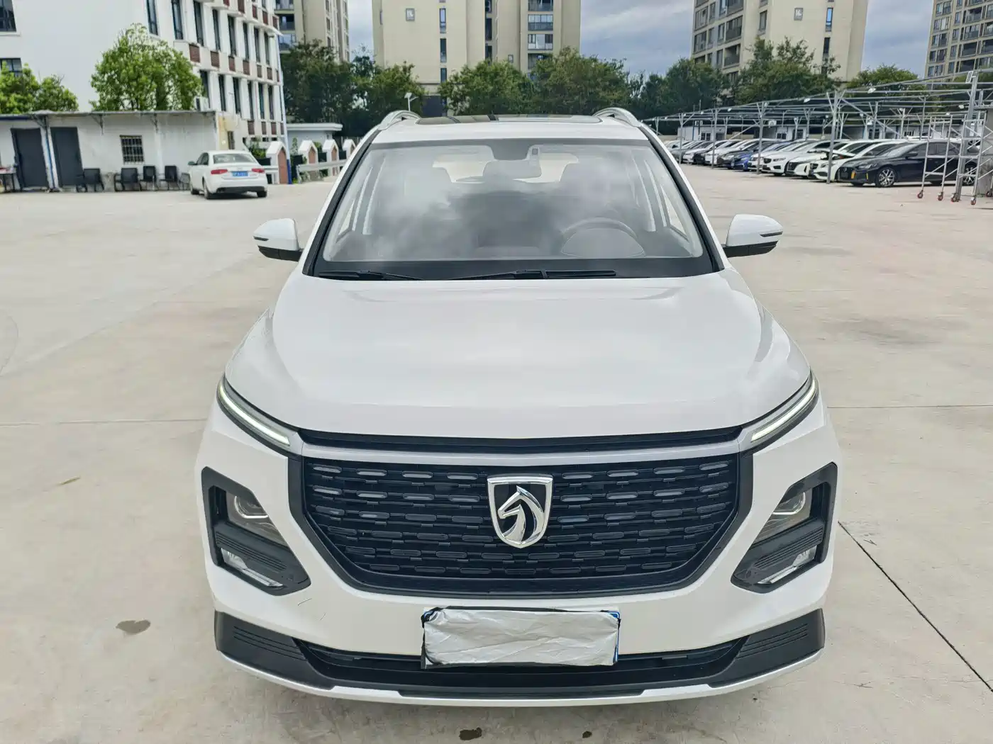 Baojun 530 2021 2021 Global Anniversary Edition 1.5T CVT Luxury 7-seater