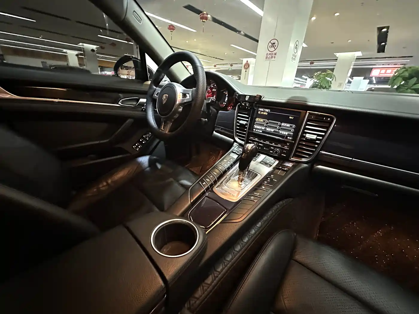 Porsche Panamera 2010 2010 Panamera 3.6L