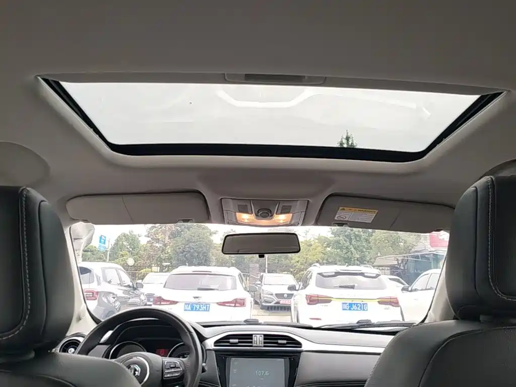 MG Roewe RX5 2019 2019 20T Automatic Luxury Xenon Version