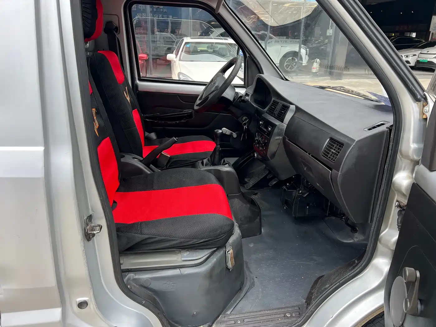 Wuling Motors Wuling Rongguang Mini Truck 2015 2012 1.2L Single Cab Basic LAQ