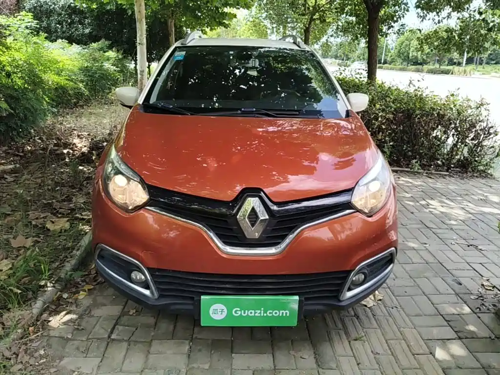 Renault Captur 2016 2015 1.2T Automatic Comfort Edition