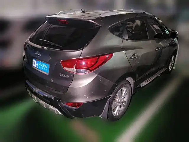 Hyundai Beijing Hyundai ix35 2012 2.0L Automatic 2WD GLS Elite — фото 2