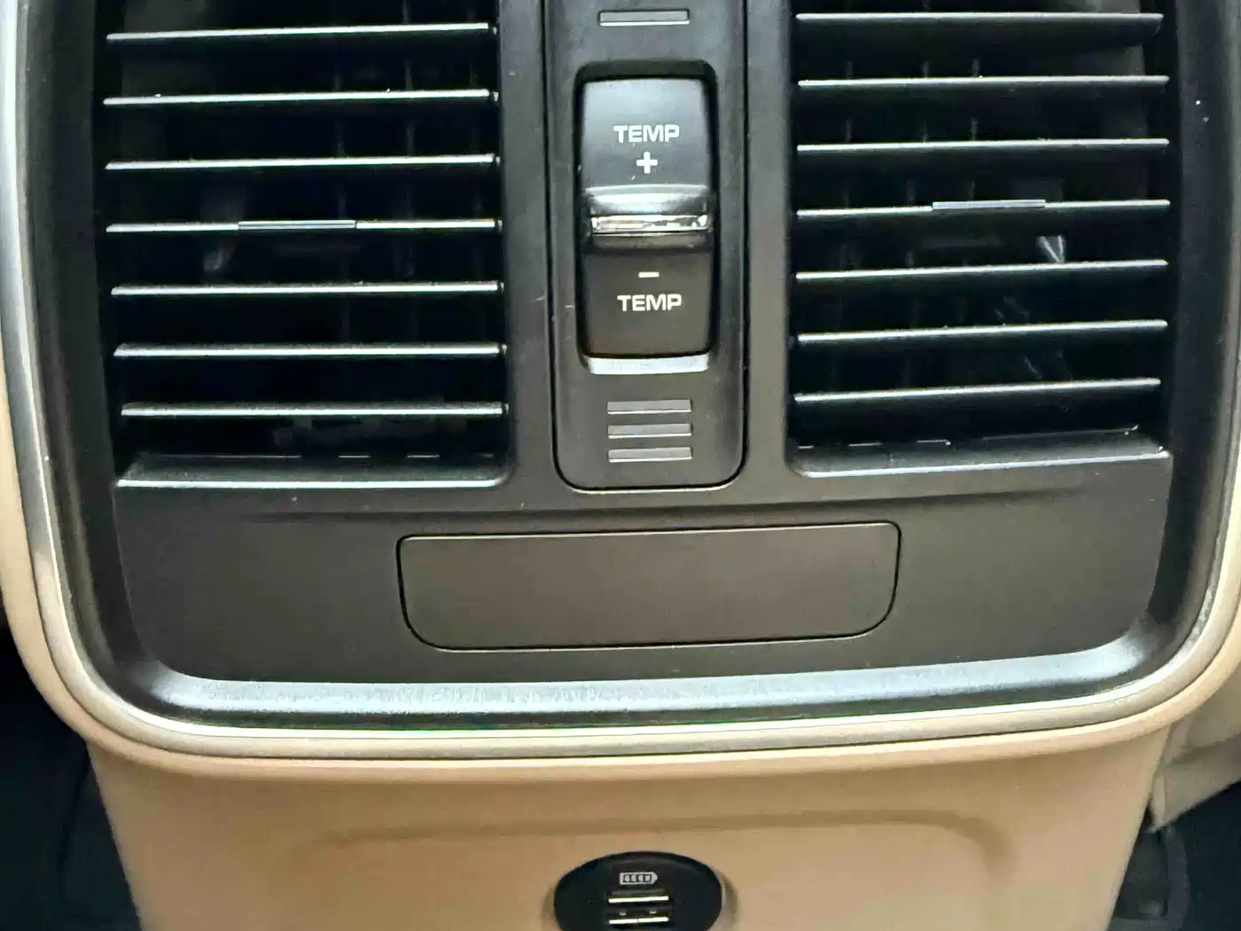 Porsche Macan 2018 Macan 2.0T фото 13