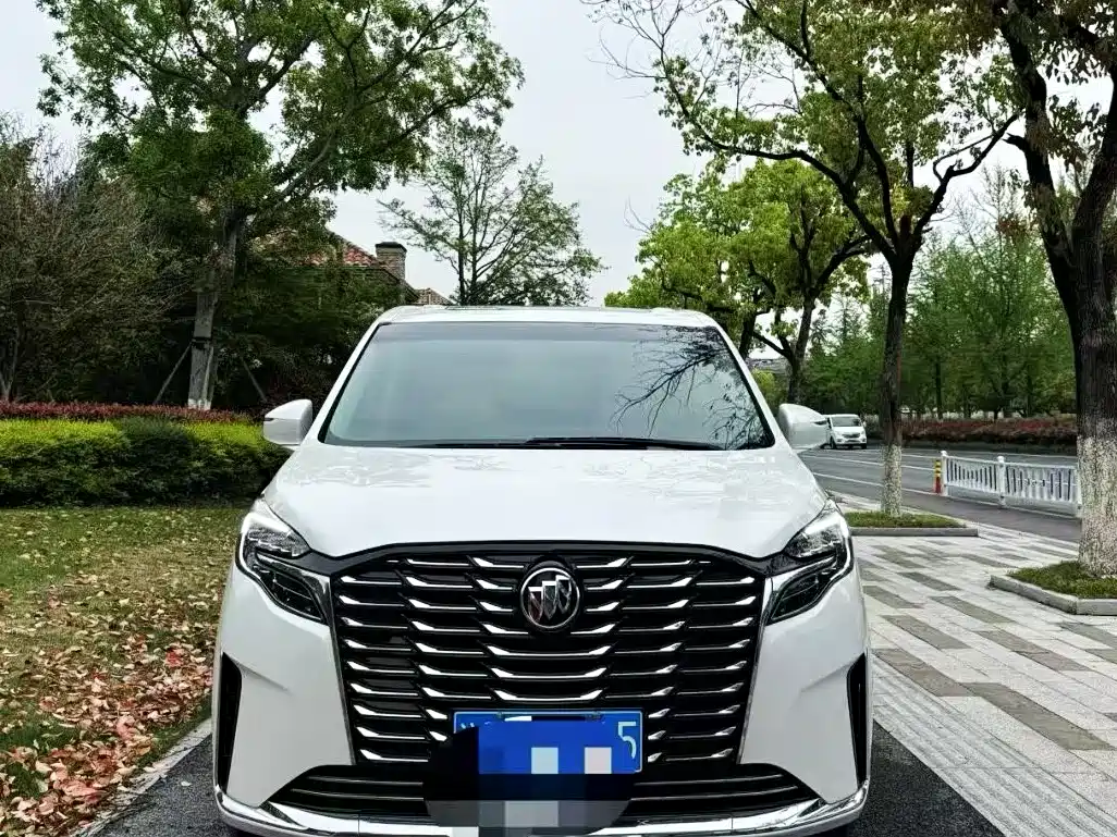 BUICK GL8