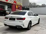 Photo 8 - BMW 3 Series