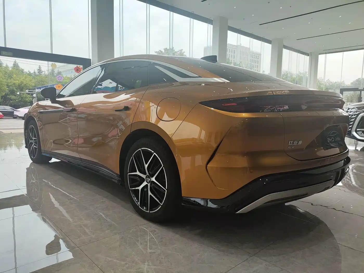BYD Han L 2025 EV AWD LiDAR Flagship фото 7