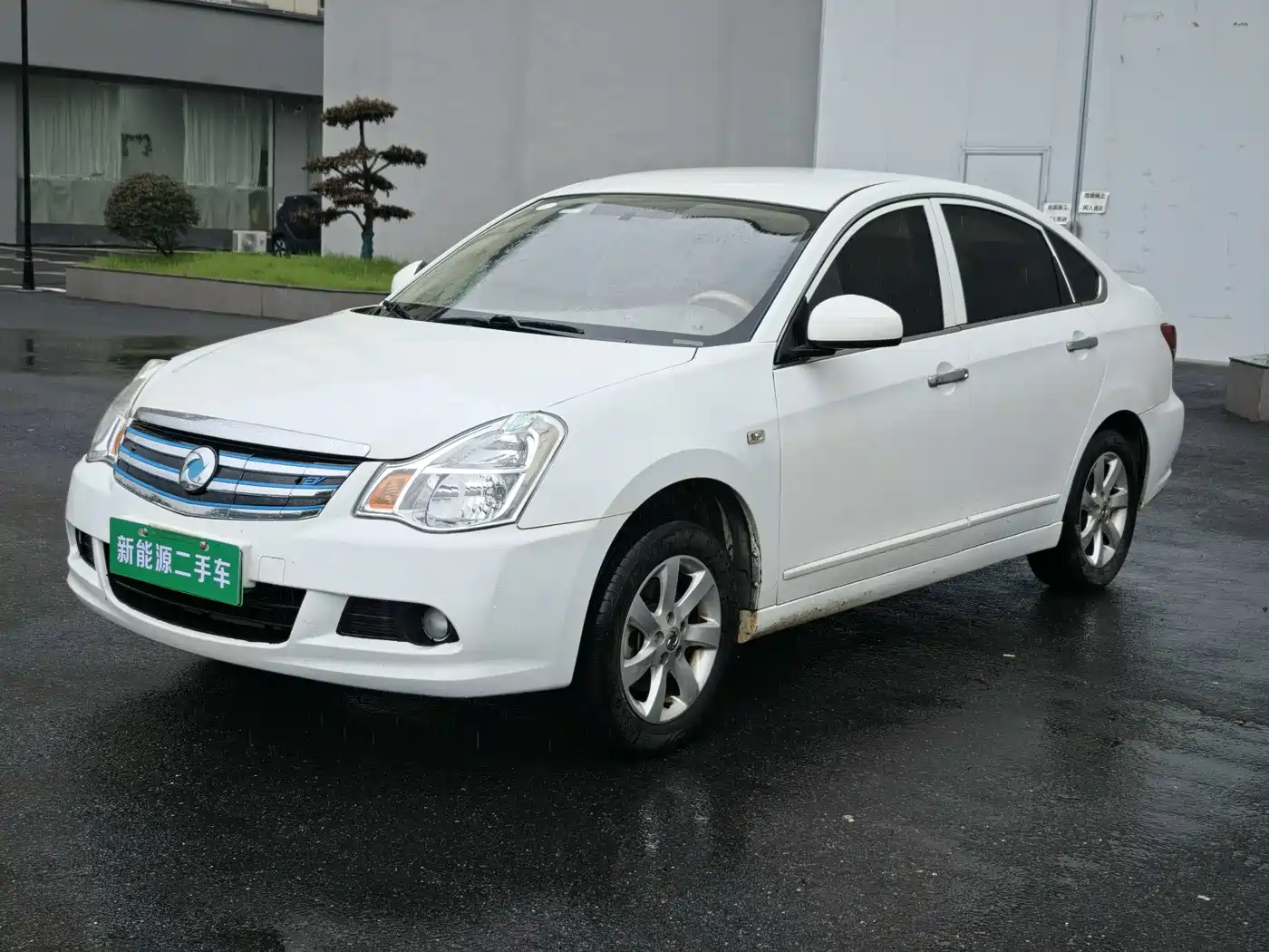 Dongfeng Junfeng E11K 2019 2019 Standard Edition