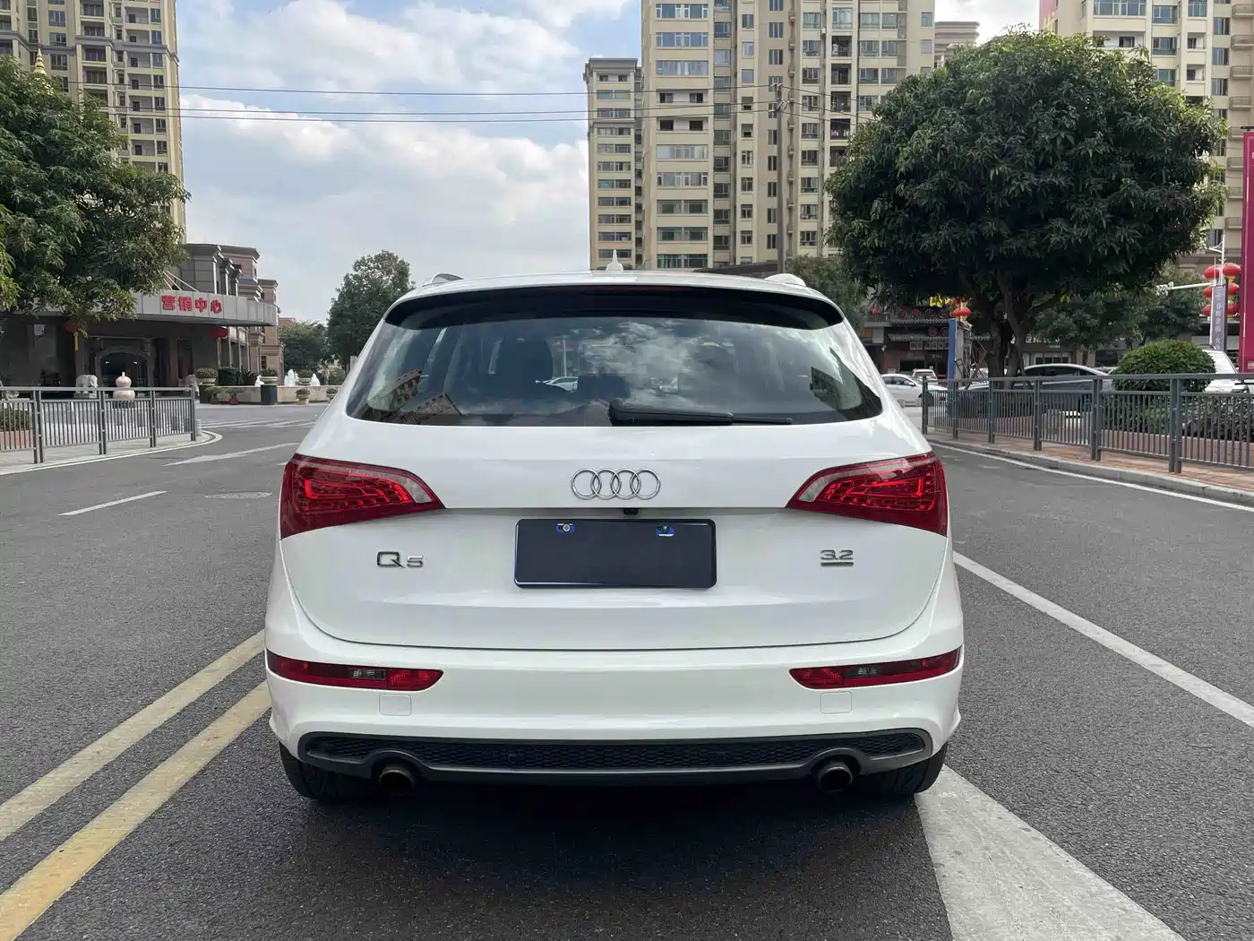 Audi Q5 (Import) 2010 3.2FSI Sport фото 5