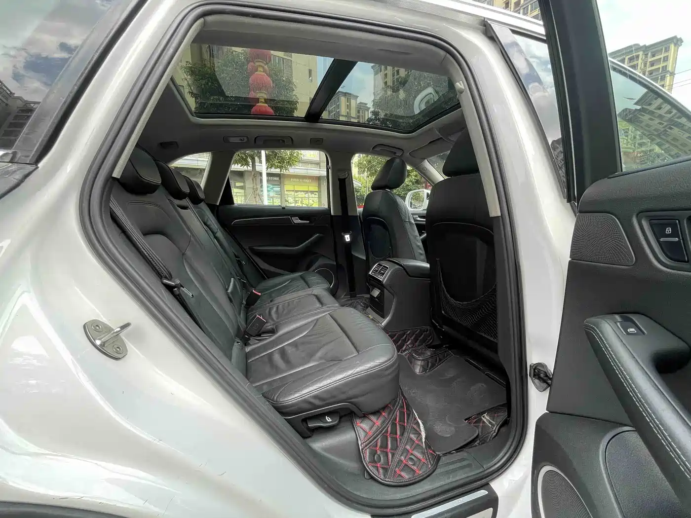Audi Q5 (Import) 2010 3.2FSI Sport фото 11