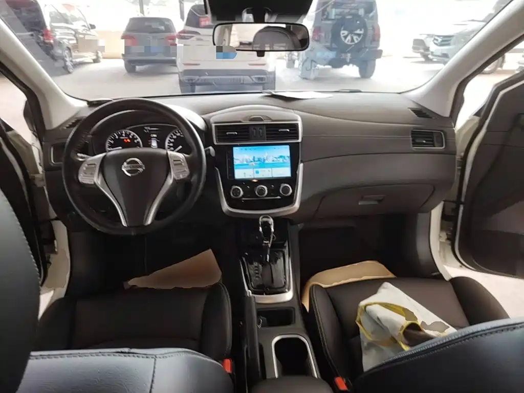 Nissan Tiida, миниатюра 10