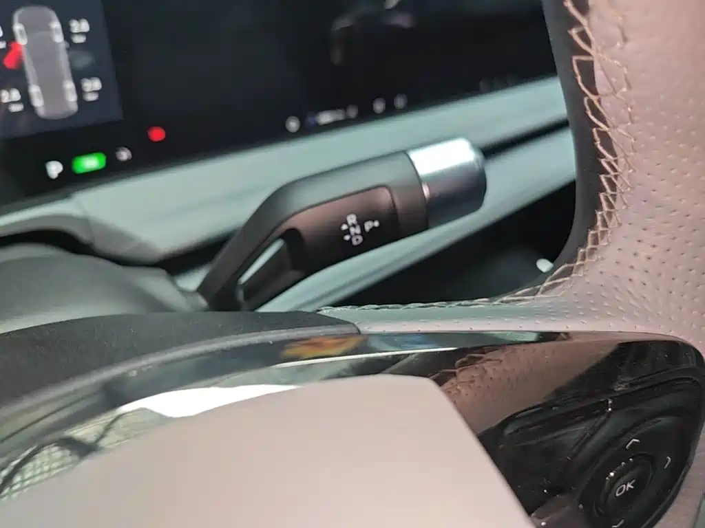 Geely Galaxy Galaxy E8 2025 2025 575km Exploration Smart Drive Edition