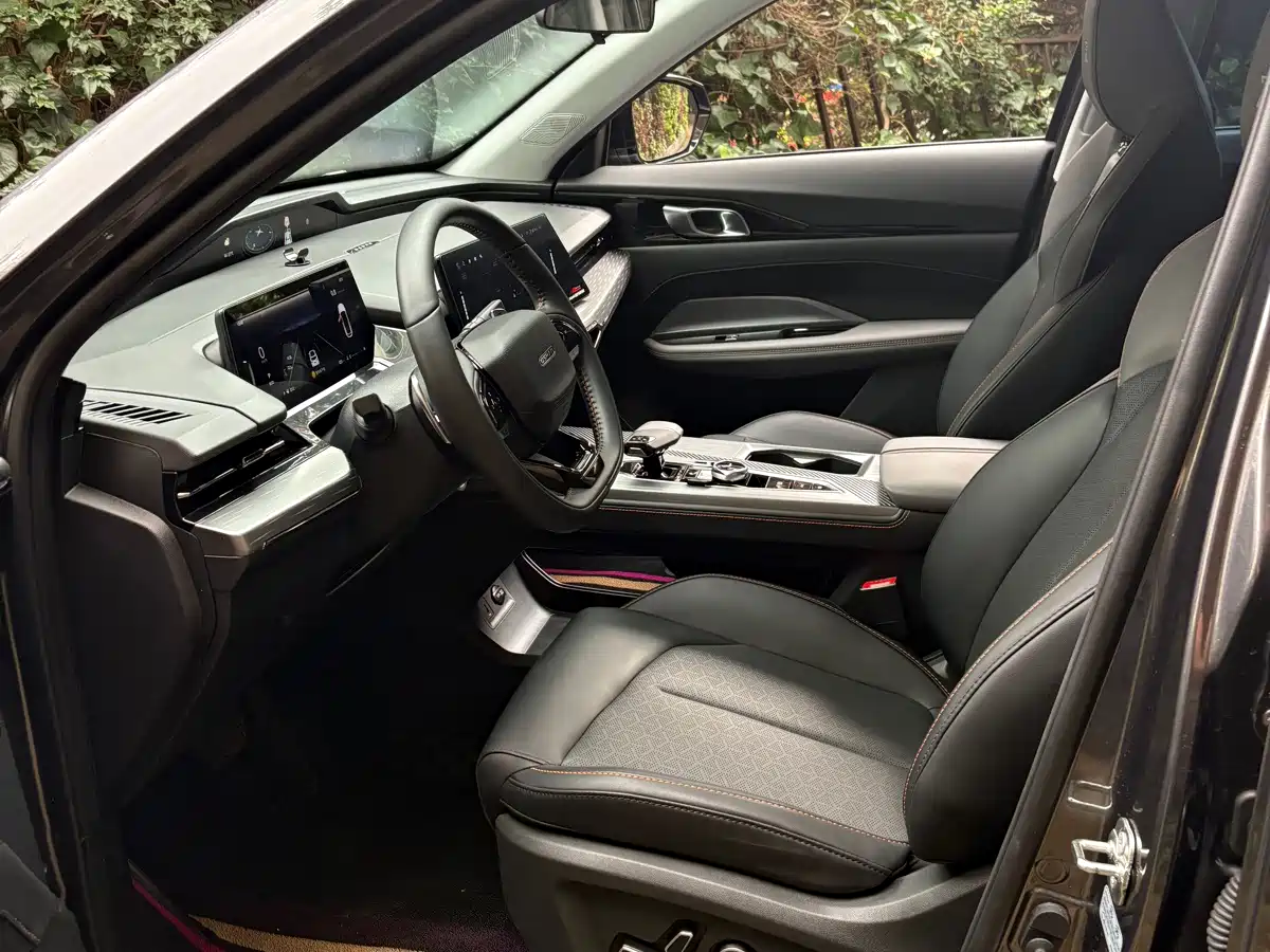 Changan Oshan Z6 2023 2022 Blue Whale 1.5T DCT Intelligent Enjoyment