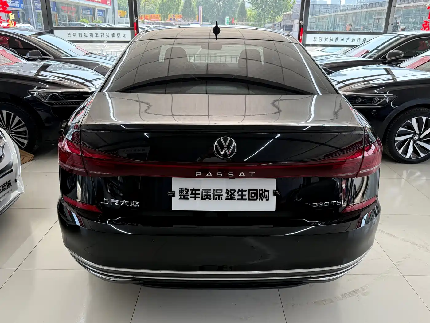 Volkswagen Passat 2023 330TSI Elite Edition фото 13