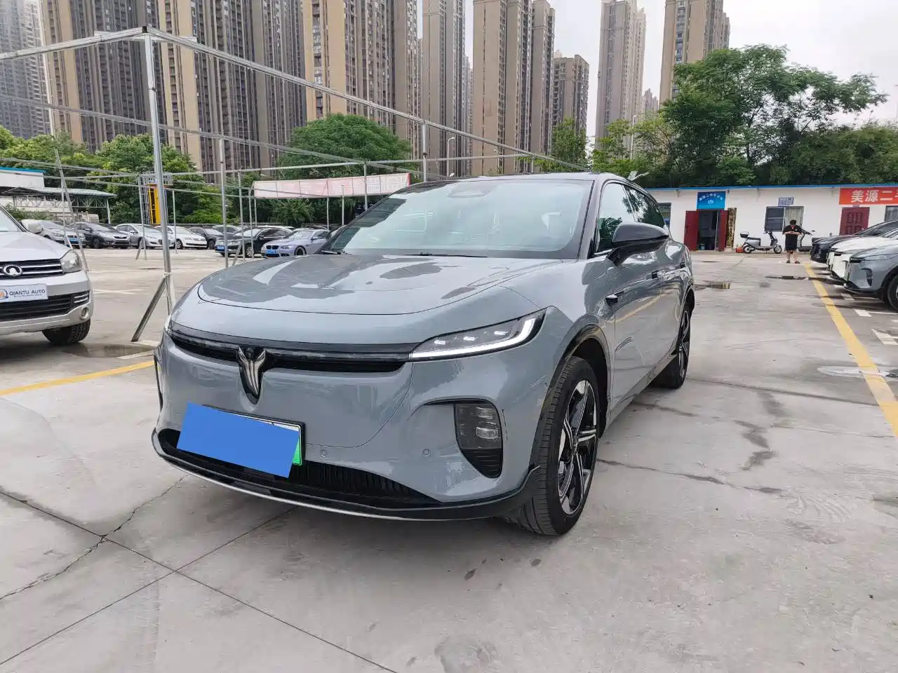 Voyah Auto Voyah Zhiyin 2024 Long Range Super Charging Edition