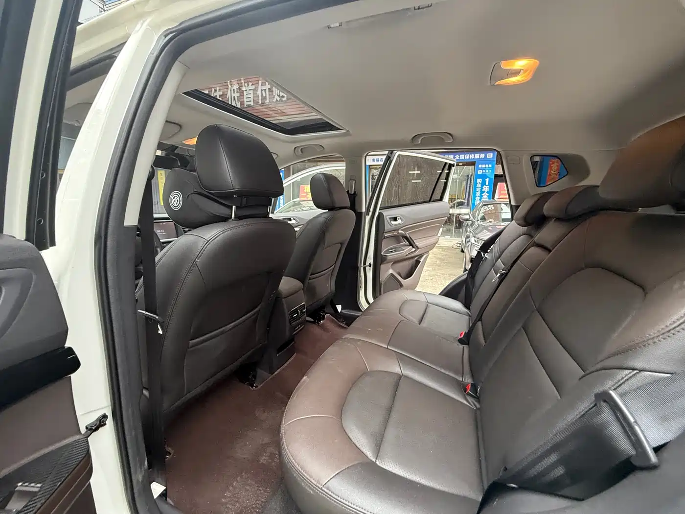 GAC Trumpchi Trumpchi GS4 New Energy 2017 1.5L PHEV Premium Edition фото 12