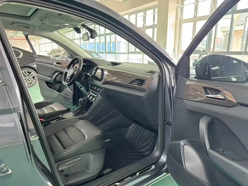 Volkswagen Tharu 2020 Model 280TSI 2WD Luxury Plus China VI фото 5