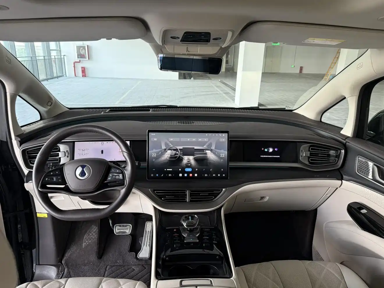 Denza D9 2025 2025 Model DM-i Smart Drive Edition 1020 AWD Flagship