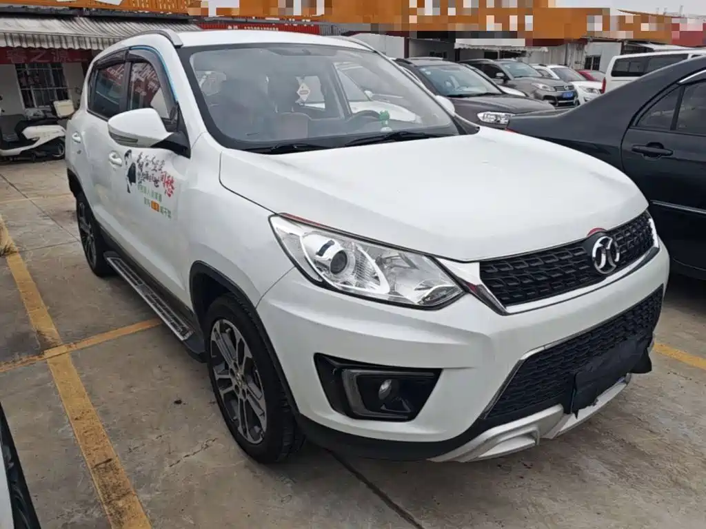 BAIC Senova X35 2018 2016 1.5L Automatic Luxury Edition