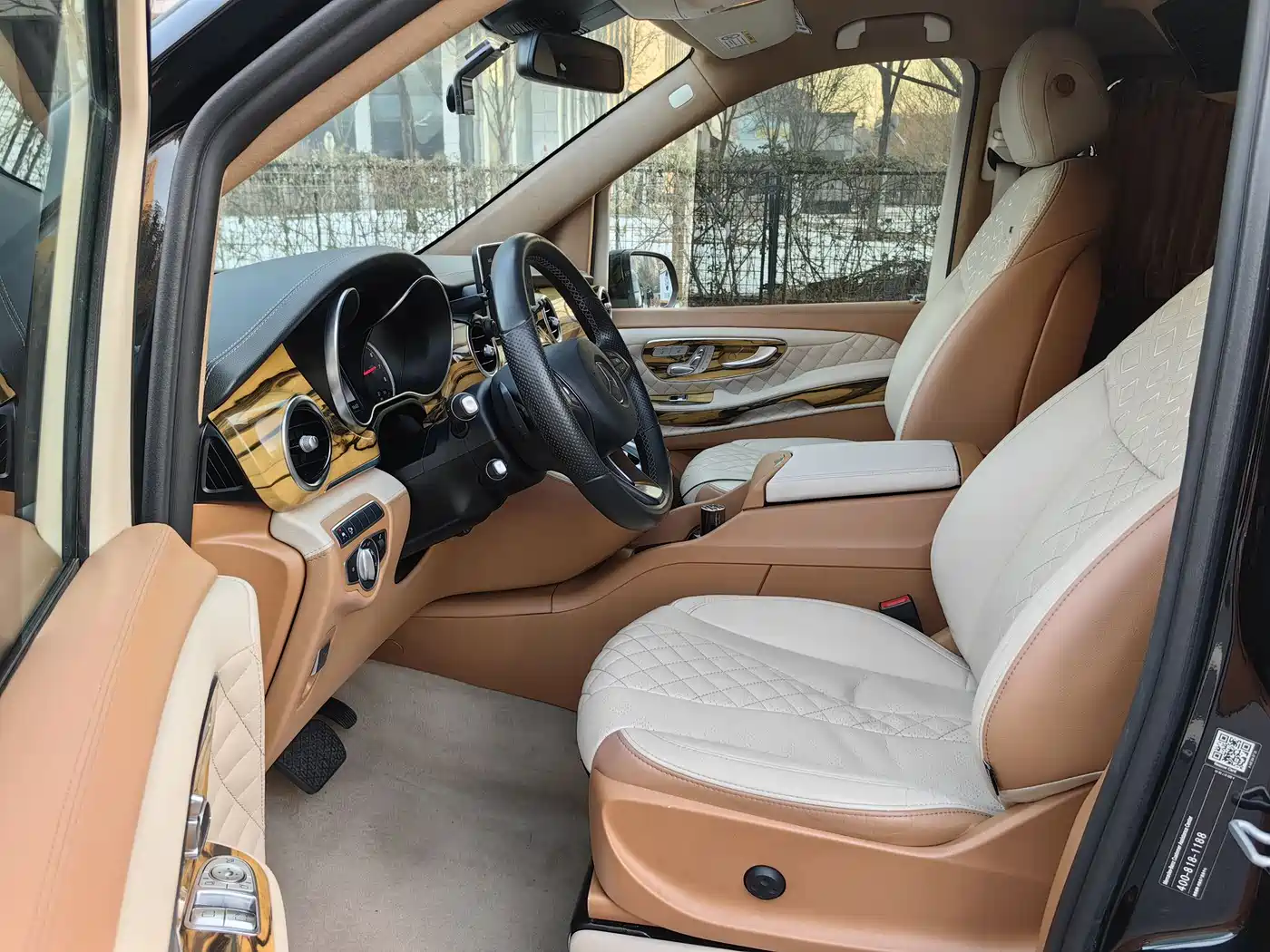 Mercedes-Benz V-Class 2018 V 260 L Premium Long Wheelbase Edition China VI фото 34