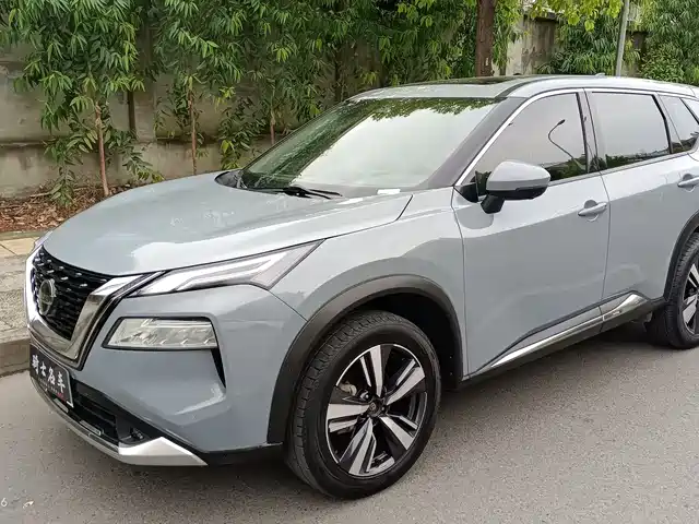 NISSAN QIJUN