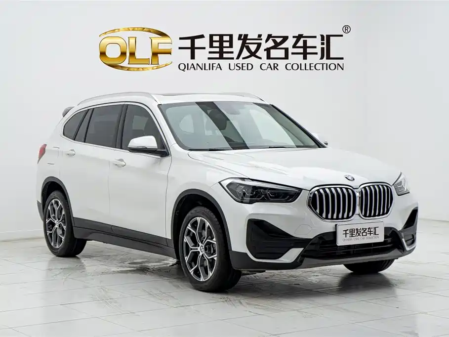BMW X1 2021 sDrive25Li Leading фото 3