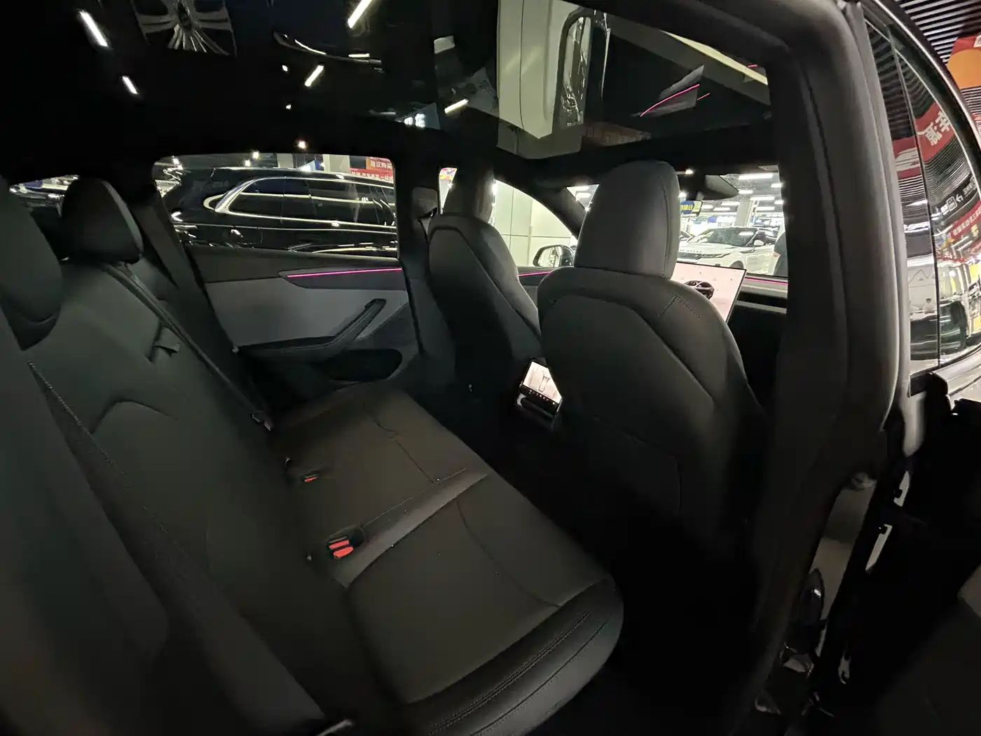 Tesla Model Y 2026 2026 Rear-Wheel Drive