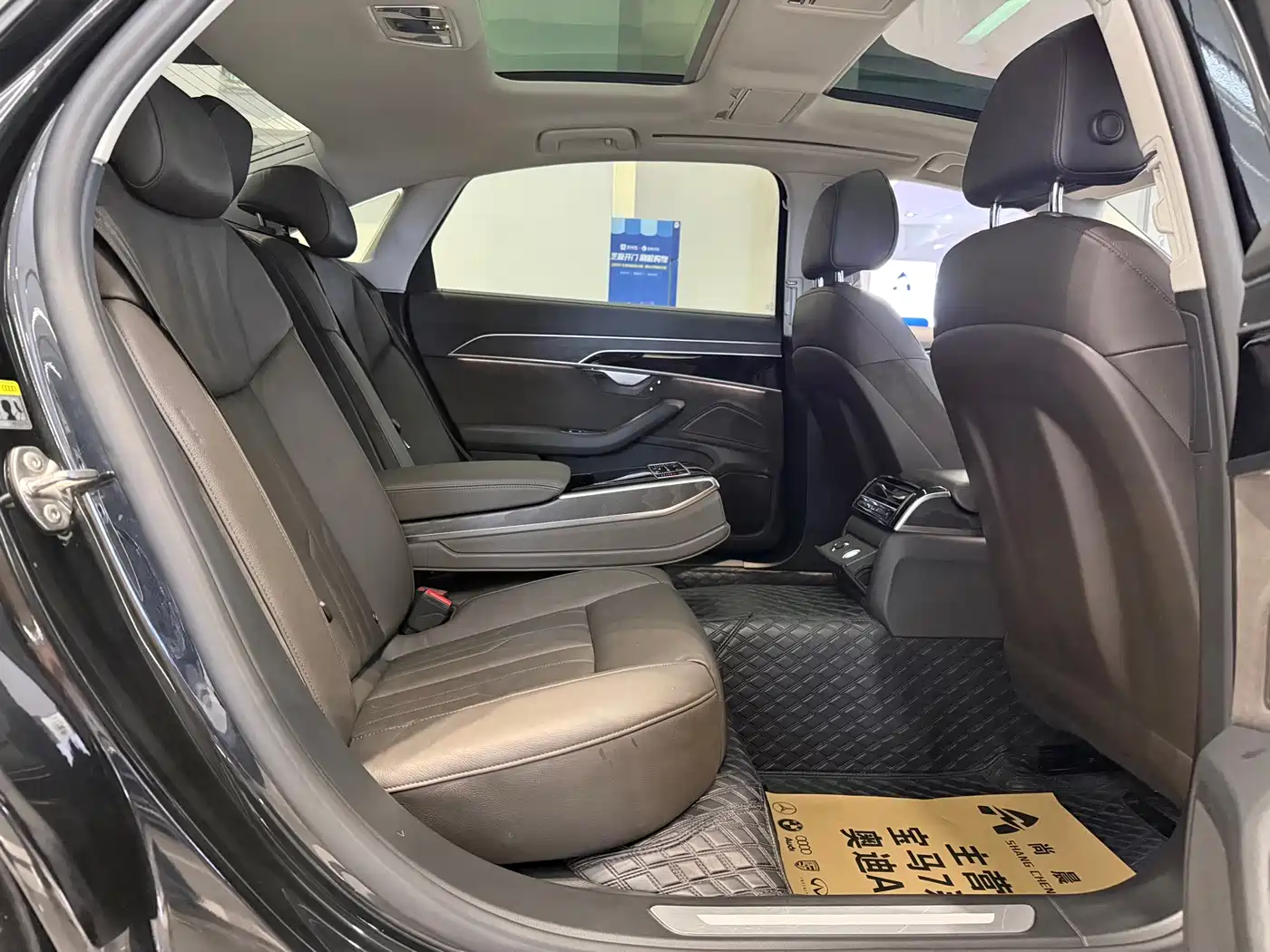 Audi A8 2018 A8L 55 TFSI quattro Launch Elite фото 7