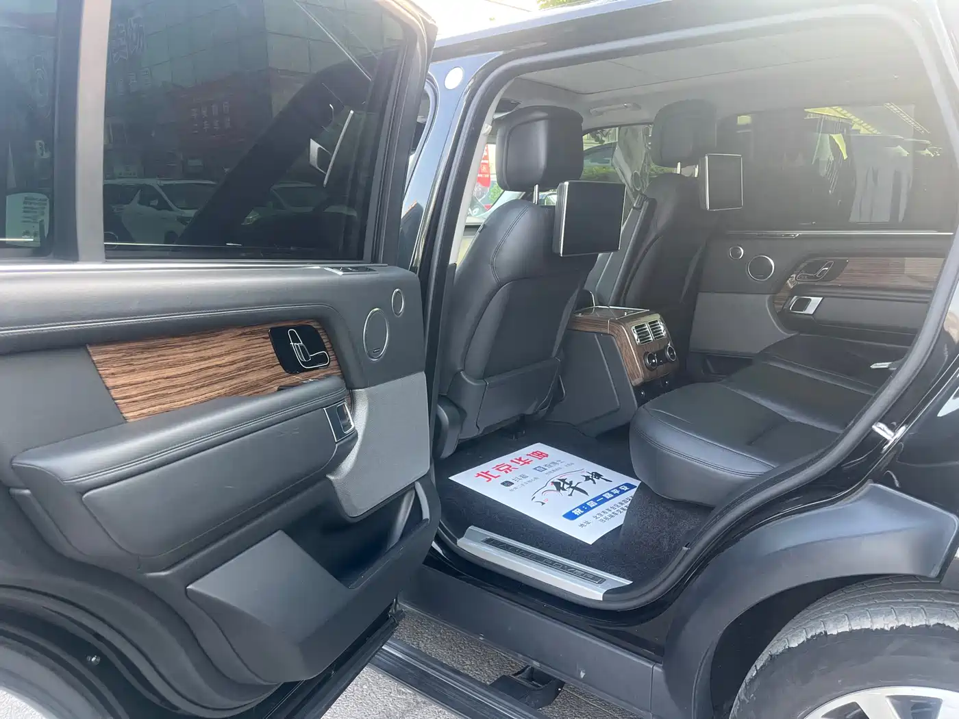 Land Rover Range Rover 2019 3.0 SC V6 Heritage Extended Edition фото 9